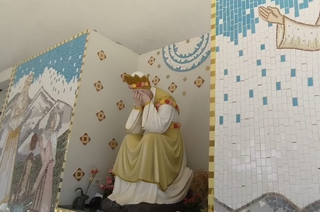 16d5e3d5-1bb6-411f-a0be-30696d84eaa0