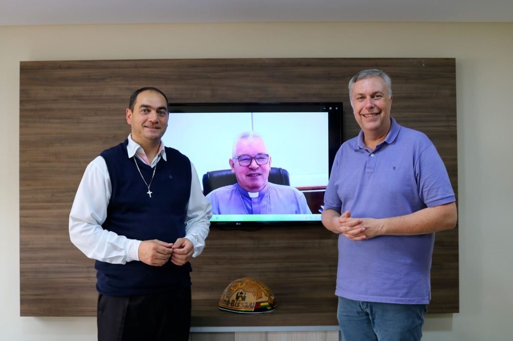 3-Padres-Valdecir-e-Marcos-scaled